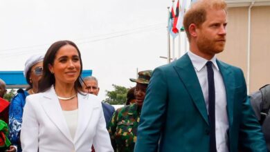 Meghan Markle uses 'powerful symbol to send message to Royal Family'