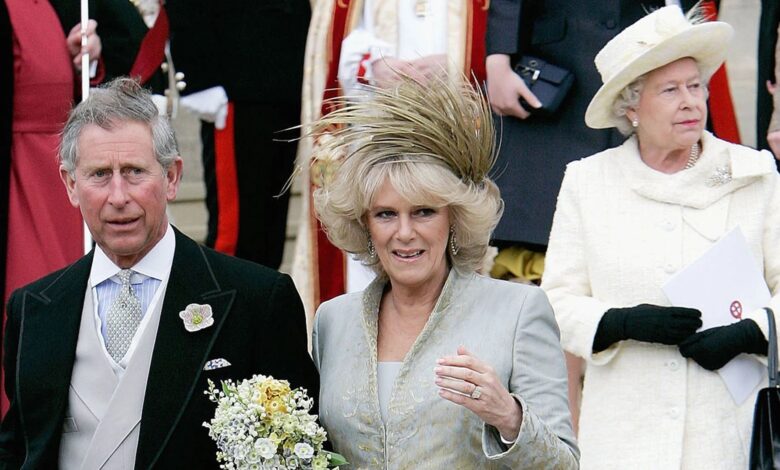 Expert exposes late Queen's six-word warning to Camilla on her wedding day