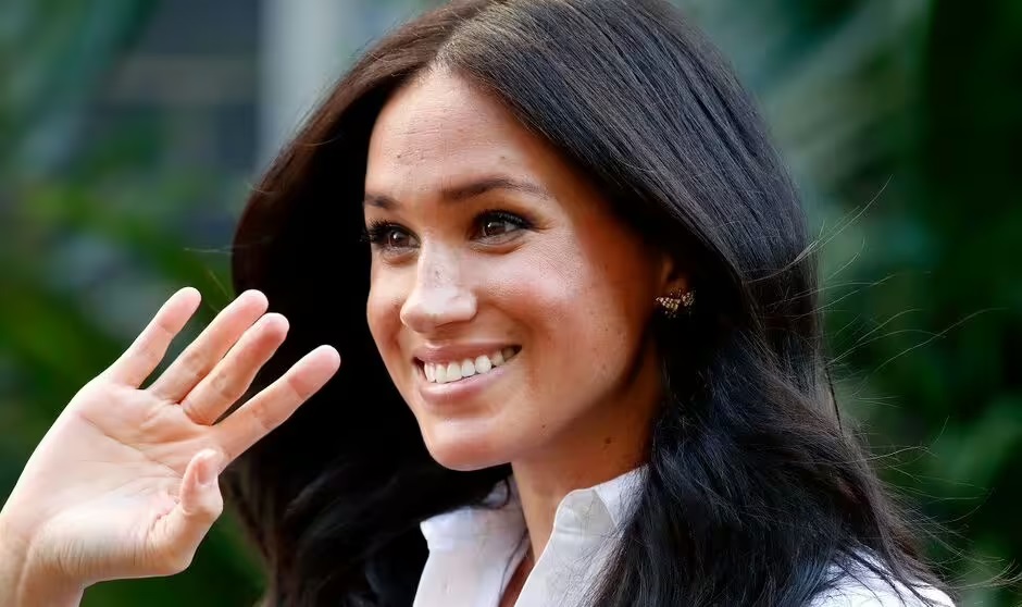 Meghan Markle 'turned and hissed' at a staffer leaving her in 'tears'