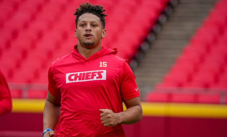 Chiefs QB Patrick Mahomes endorsed the President he wants American to vote for-Do you agree with his Choice?