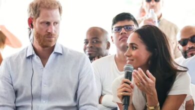 Royal Family LIVE: Prince Harry and Meghan Markle make U-turn with 'surprise new move'